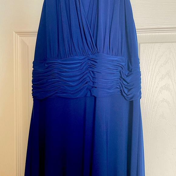 Halter neck royal blue dress - Picture 2 of 4